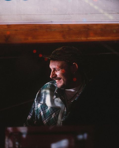 Wrongonyou_photo