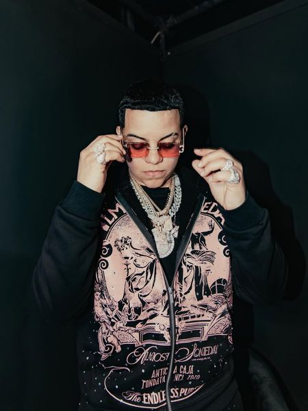 J Alvarez_photo